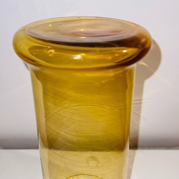 VINTAGE Amber Glass Vase With Bubble Style Bottom - Picture 3 of 4